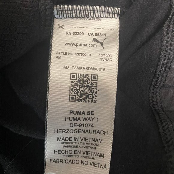 Puma Black Zip-Up Performance Jacket – Size M | Stretch & Lightweight - Picture 8 of 10